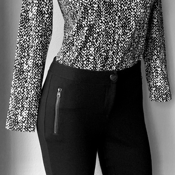 INC Int’l Concepts black mid/ high waisted riding pants style/ leggings - size 6 - Picture 5 of 6